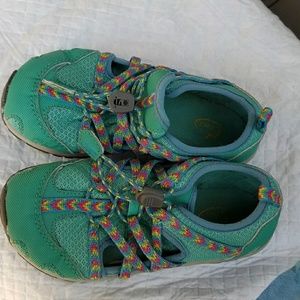 Chaco outcross 2 shoes